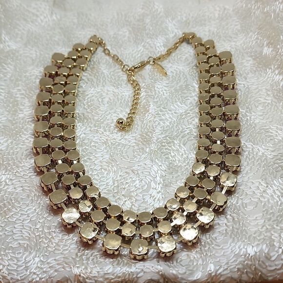 Natasha Bib Necklace Three Row Grey Pink Round Beads Gold Tone - Picture 7 of 9